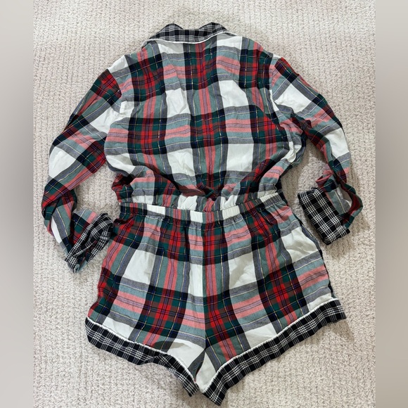 Victoria’s Secret plaid flannel pijama romper - Picture 2 of 7